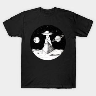 UFO Aliens Flying Saucer Space Planets Surreal T-Shirt